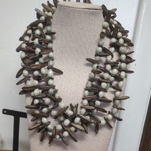 Seeds and Cream Beaded Necklace